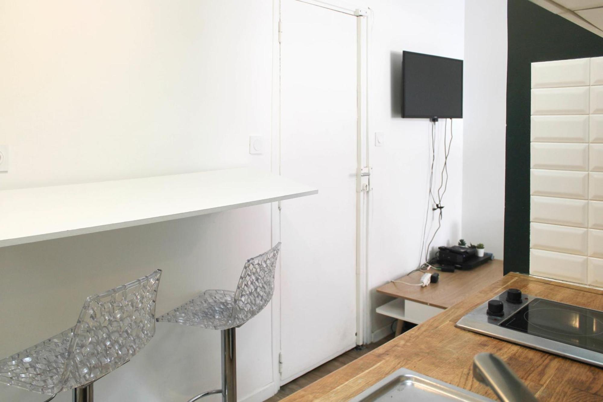 Apartment Cozy Perfect For A In *